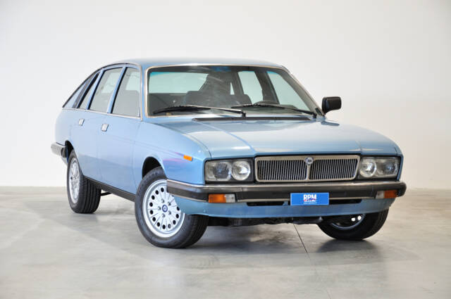 Bild 1/33 von Lancia Gamma 2000 (1984)