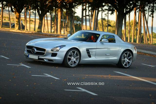 Image 1/26 of Mercedes-Benz SLS AMG (2011)