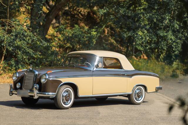 Image 1/13 of Mercedes-Benz 220 S Cabriolet (1957)