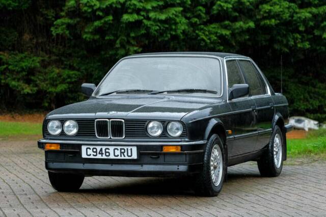 Bild 1/5 von BMW 320i (1986)