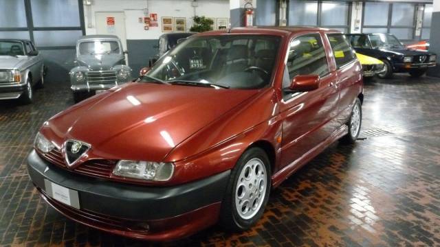 Image 1/25 of Alfa Romeo 145 Quadrifoglio Verde (1995)