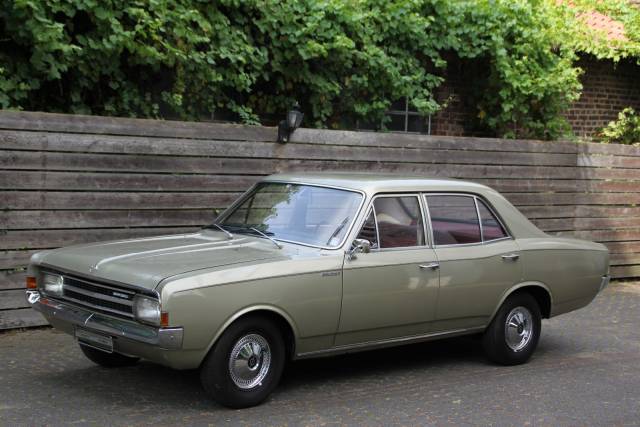 Bild 1/15 von Opel Rekord 1700 (1968)