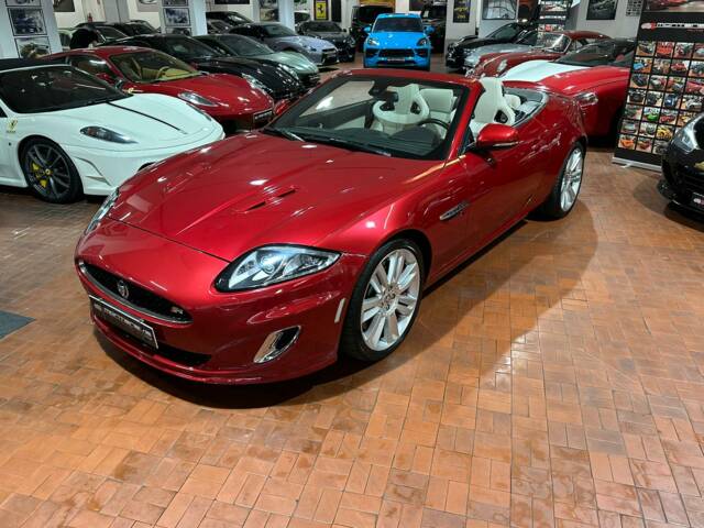 Image 1/25 of Jaguar XKR (2011)