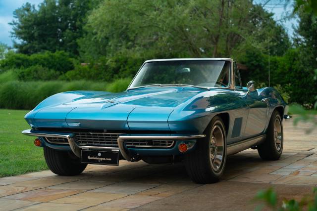 Afbeelding 1/50 van Chevrolet Corvette Stingray (1967)