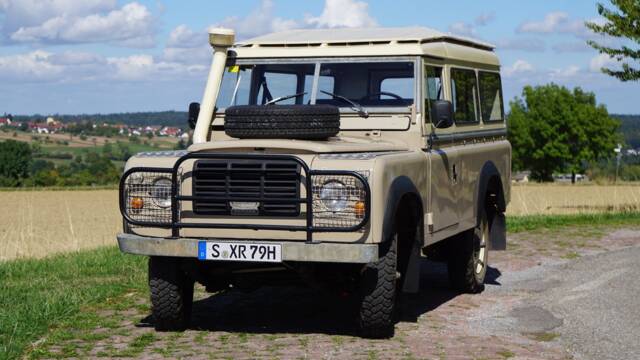 Bild 1/47 von Land Rover 109 (1979)