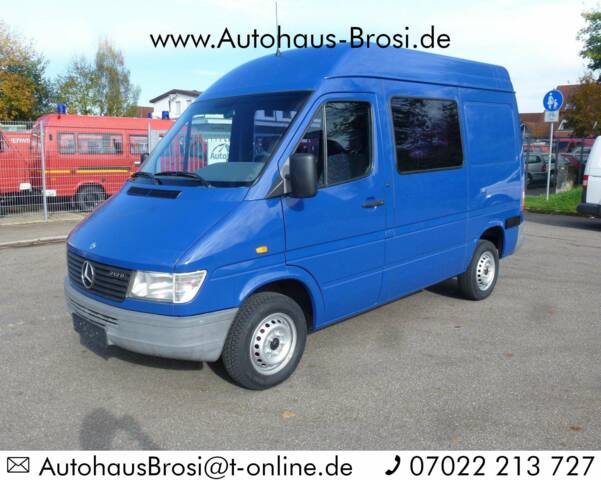 Image 1/15 de Mercedes-Benz Sprinter 212 D (1996)