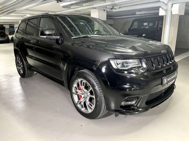 Image 1/15 of Jeep Grand Cherokee 6.4 V8 SRT (2019)