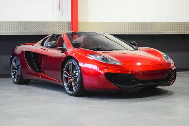Immagine 1/9 di McLaren MP4-12C Spider (2013)