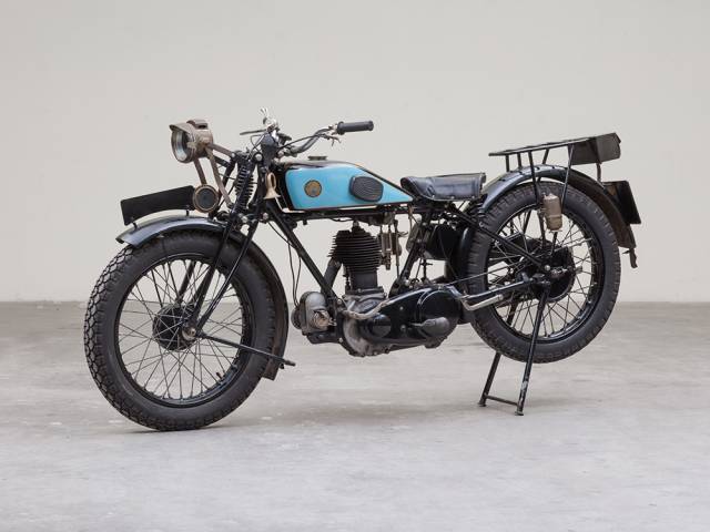Bild 1/13 von Triumph DUMMY (1929)