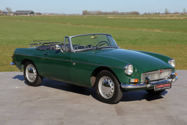 Image 1/50 of MG MGB (1965)