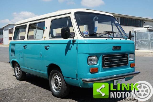Image 1/10 of FIAT 900T (1978)