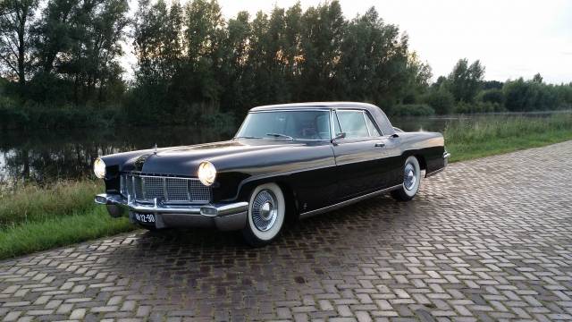 Afbeelding 1/28 van Lincoln Continental Mark II (1956)