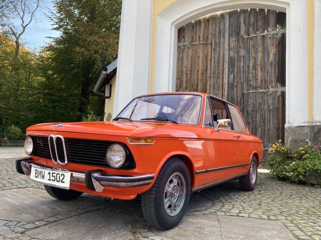 Imagen 1/9 de BMW 1502 (1976)