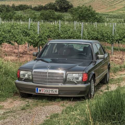 Bild 1/18 von Mercedes-Benz 560 SEL (1986)