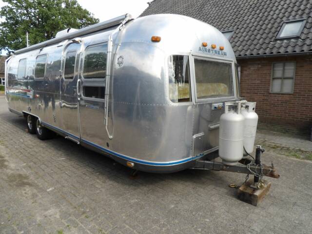 Bild 1/8 von Airstream Land Yacht (1978)