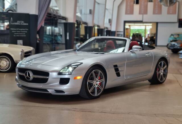 Image 1/95 of Mercedes-Benz SLS AMG Roadster (2012)