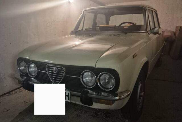 Bild 1/8 von Alfa Romeo Giulia Nuova Super 1300 (1977)