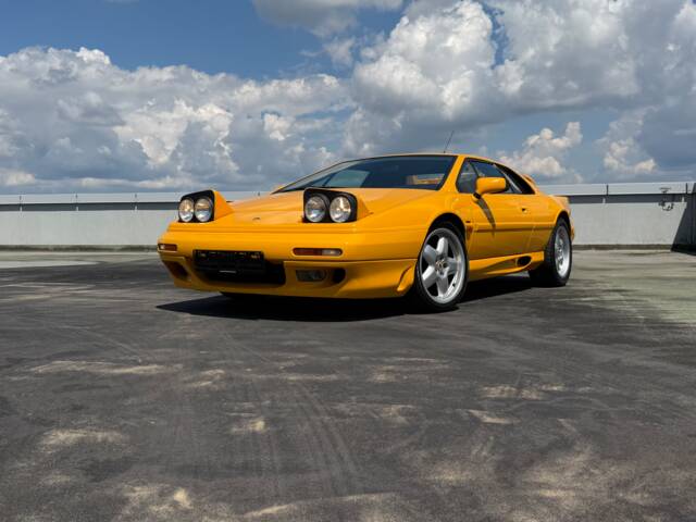 Image 1/13 de Lotus Esprit S4 (1994)