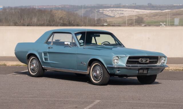 Image 1/50 of Ford Mustang 200 (1967)