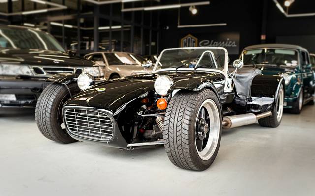 Image 1/50 of Lotus Super (1965)
