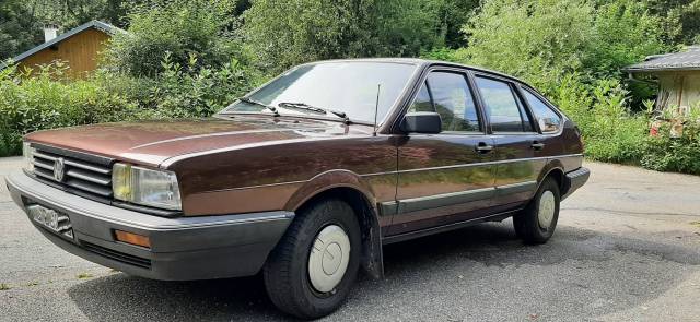 Bild 1/6 von Volkswagen Passat 1.8 (1986)