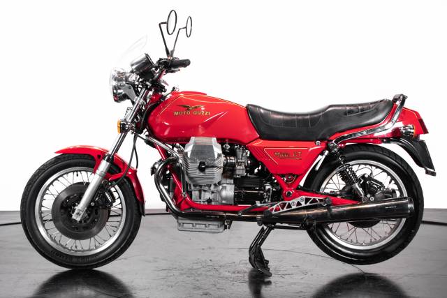 Bild 1/24 von Moto Guzzi DUMMY (1991)