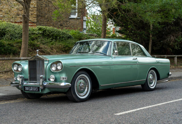 Imagen 1/22 de Rolls-Royce Silver Cloud III "Chinese Eyes" (1964)