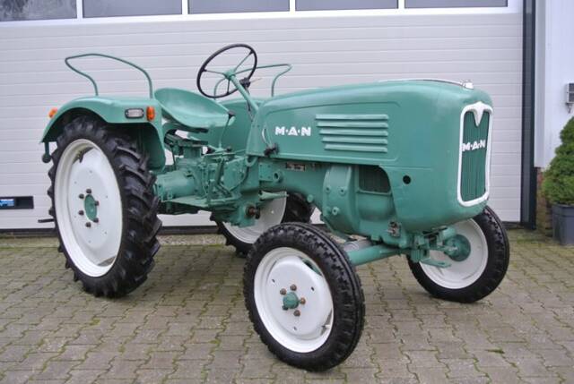 Bild 1/7 von MAN Ackerdiesel 4R2 (1958)