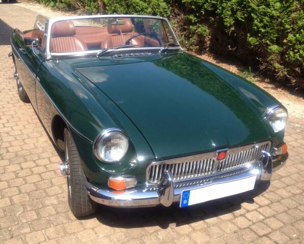 Image 1/15 of MG MGB (1965)
