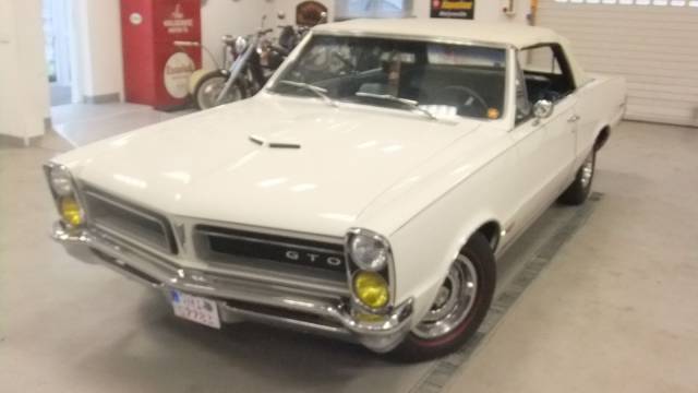 Bild 1/15 von Pontiac GTO Tri-Power (1965)