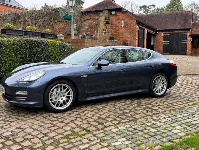 Bild 1/36 von Porsche Panamera 4S (2009)