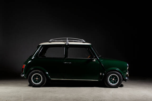 Image 1/35 of Mini 1275 GT (1972)