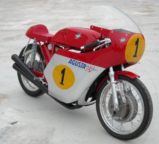 Image 1/4 of MV Agusta 500 GP Agostini (1974)
