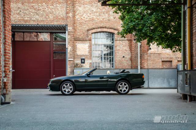 Image 1/17 de Aston Martin Virage Volante (1992)