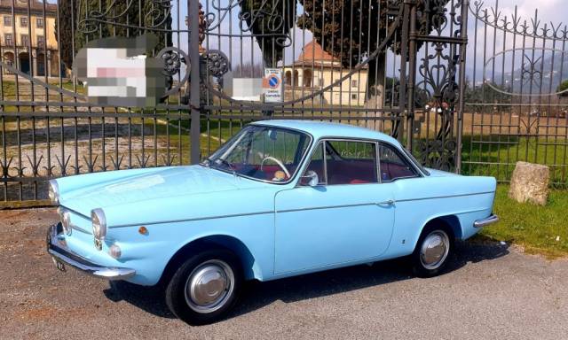 Image 1/20 of FIAT 750 Vignale Coupé (1963)