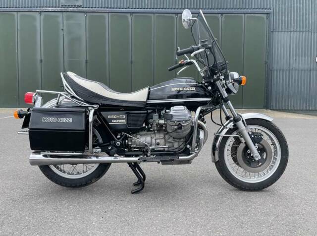 Image 1/39 de Moto Guzzi DUMMY (1981)