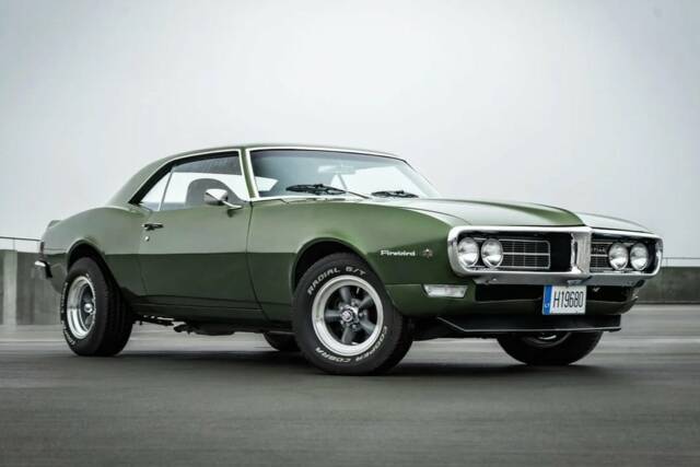 Image 1/8 of Pontiac Firebird (1968)