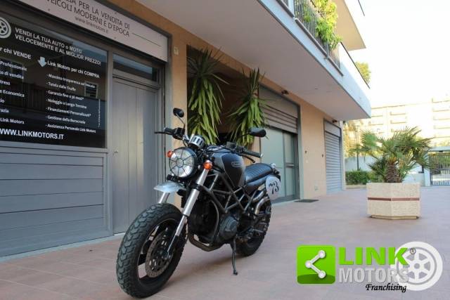 Immagine 1/11 di Ducati DUMMY (1999)