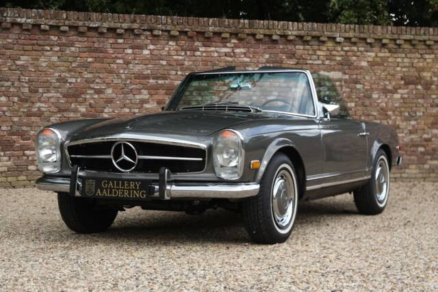 Bild 1/50 von Mercedes-Benz 280 SL (1971)