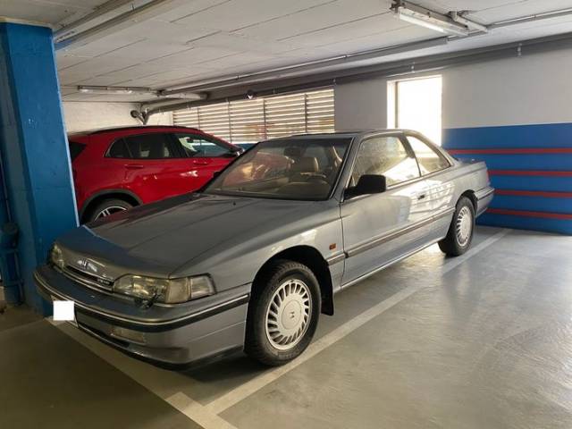 Image 1/8 of Acura Legend LS (1988)