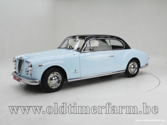 Image 1/15 of Lancia Aurelia B53 Allemano (1952)