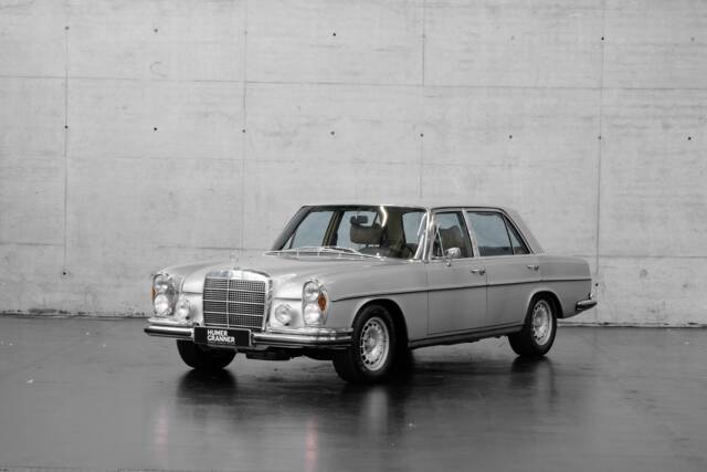 Immagine 1/50 di Mercedes-Benz 300 SEL 6.3 (1968)