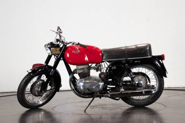 Image 1/18 of Gilera DUMMY (1956)