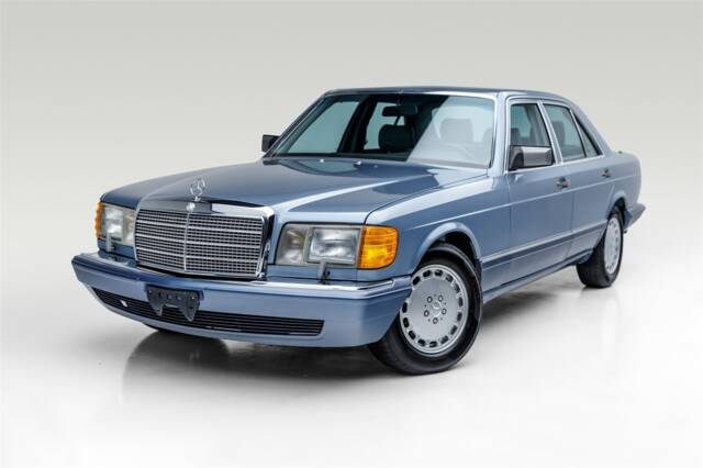 Immagine 1/19 di Mercedes-Benz 300 SE (1990)