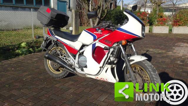 Bild 1/9 von Honda DUMMY (1984)