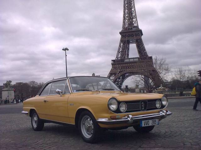 UNIQUE EN FRANCE