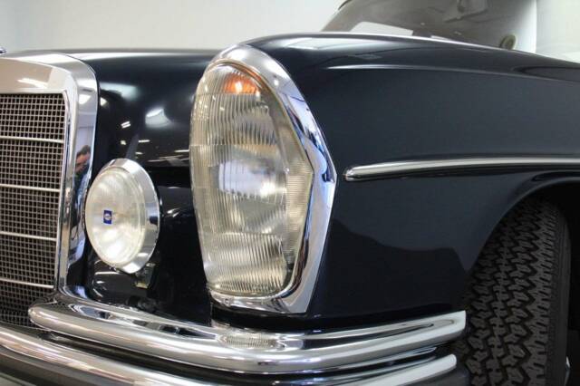 Bild 1/15 von Mercedes-Benz 250 S (1967)
