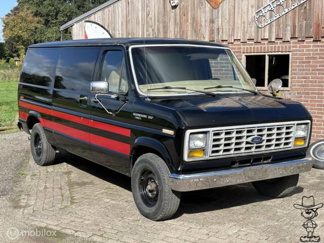 Afbeelding 1/36 van Ford Econoline E 150 (1985)