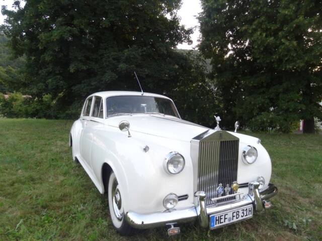 Image 1/8 of Rolls-Royce Silver Cloud II (1961)