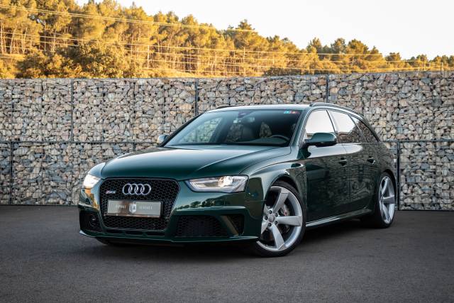 Image 1/35 of Audi RS4 Avant (2014)